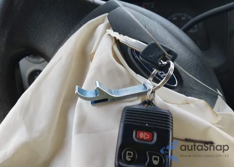 2012 Ford E-150 Commercial from USA, damaged, VIN 1FTNE1EW7CDB10017